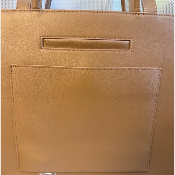 Mina Baie Juliet (Work Tote) in Tan - Picture 2 of 6